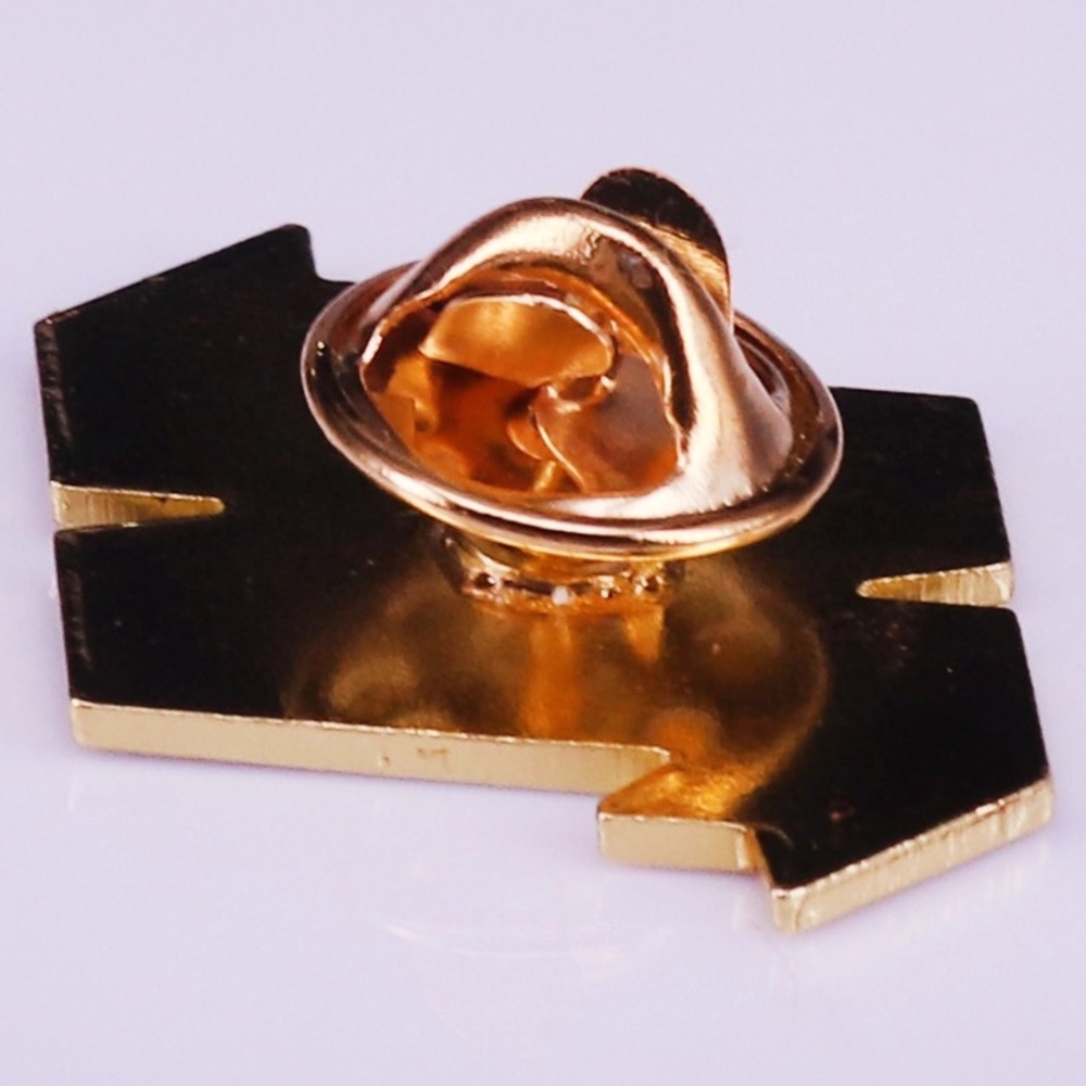 Gold Read More Banner Enamel Pin - Picture 2 of 2